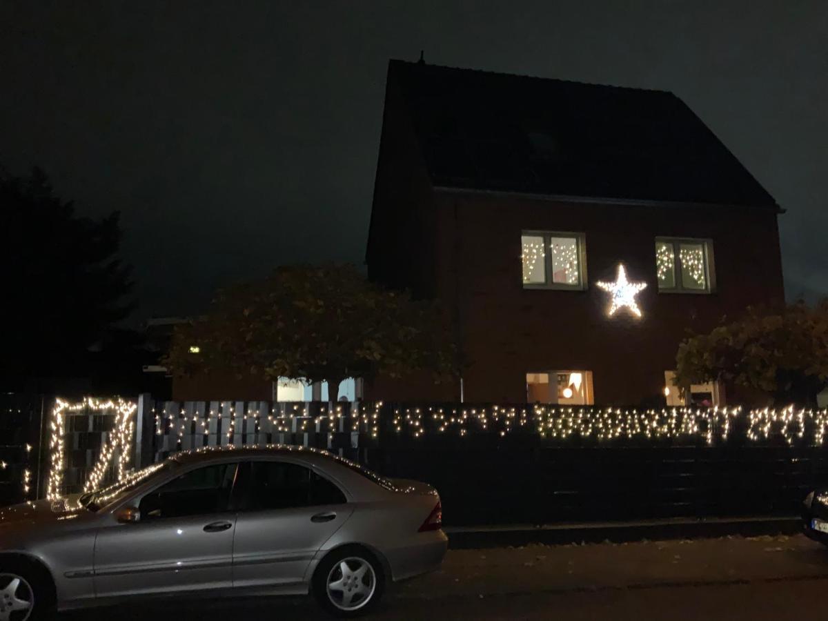 Gemutliche 1-Zimmer Wohnung Mit Eigenem Eingang Wesseling Kültér fotó